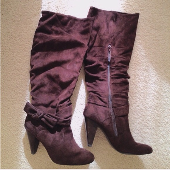 DIBA Espresso Suede Boots w/Bow - Picture 2 of 4